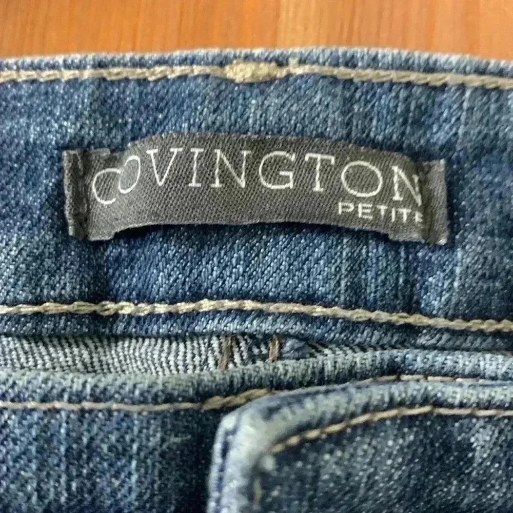 Covington Petite High Rise, Light Wash, Light Weight Bootcut Jeans  Size 12P - Picture 4 of 5